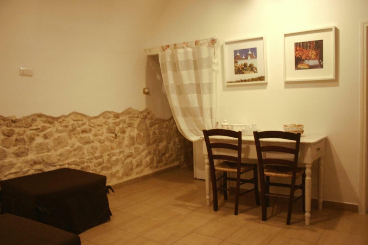 Il Sottano Del Conte Hotel Conversano Kültér fotó